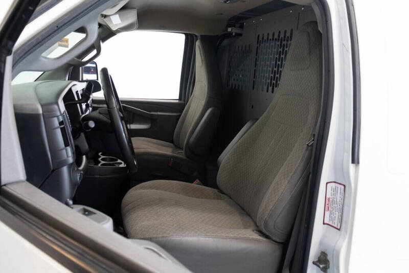 2020 Chevrolet Express 2500