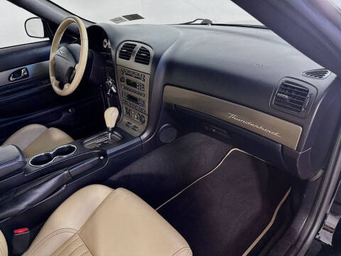 2005 Ford Thunderbird Deluxe