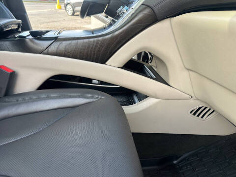 2020 Lincoln Nautilus Reserve