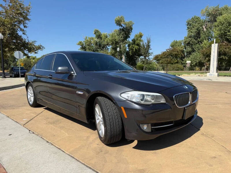 2013 BMW 5 Series 528i