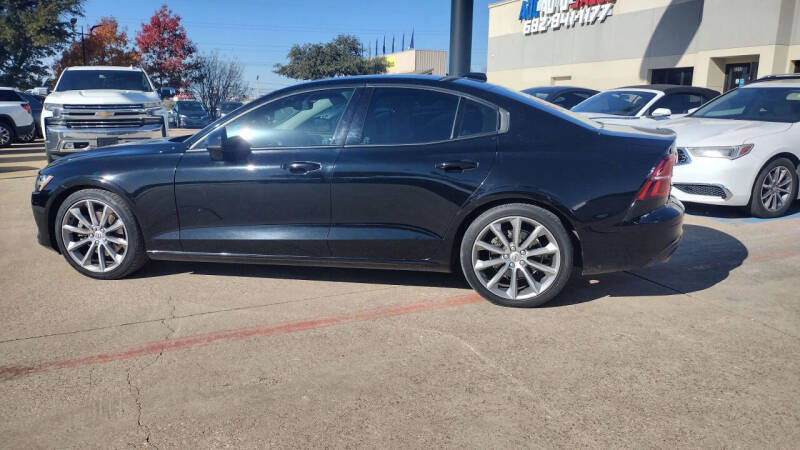 2019 Volvo S60 T5 Momentum