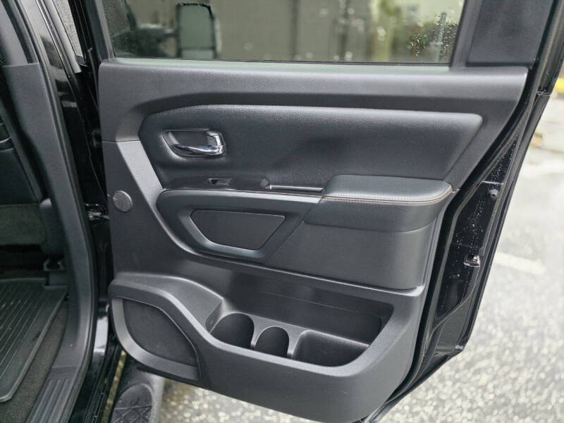 2018 Nissan Titan XD SL