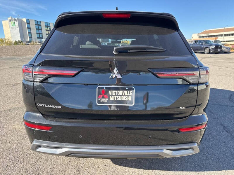 2025 Mitsubishi Outlander SE