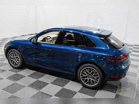 2015 Porsche Macan S