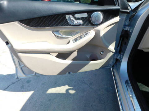 2015 Mercedes-Benz C-Class C 300