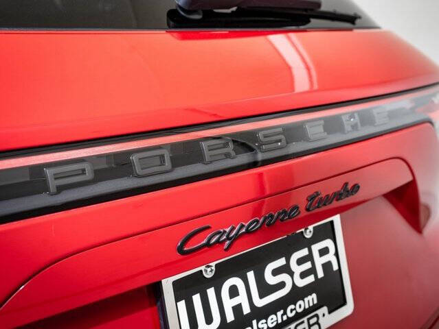 2021 Porsche Cayenne Turbo