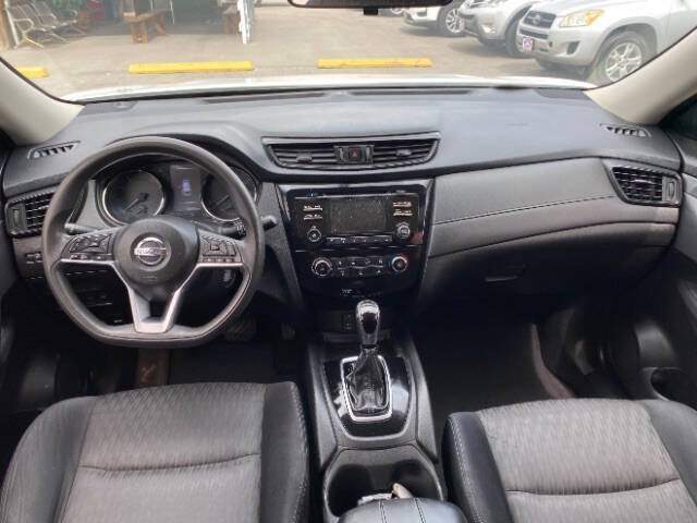 2017 Nissan Rogue