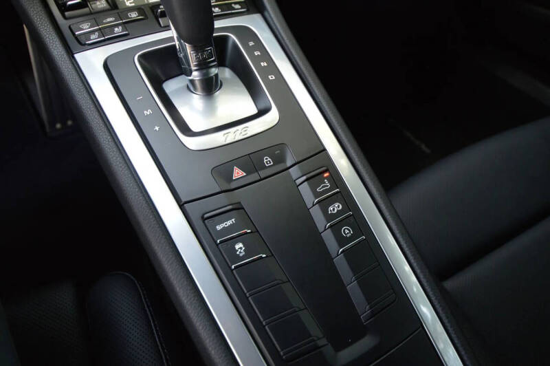 2025 Porsche 718 Cayman S