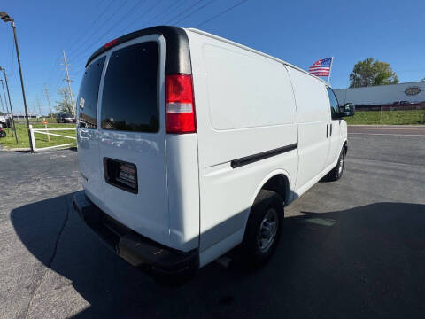 2020 Chevrolet Express 2500
