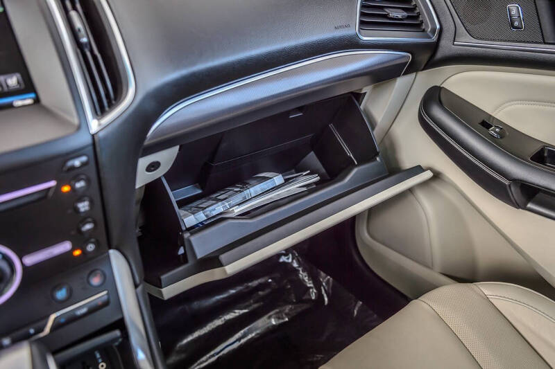 2015 Ford Edge Titanium