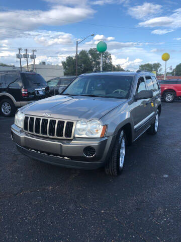 2006 Jeep Grand Cherokee for sale at Gator's Auto Sales in Garland TX