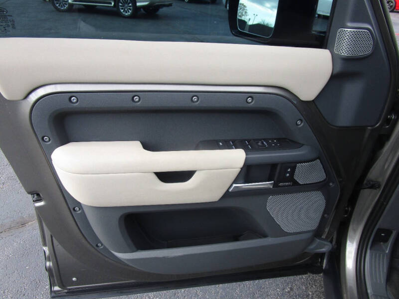 2023 Land Rover Defender 130 X