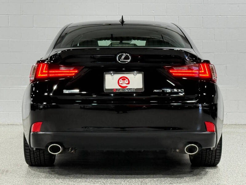 2016 Lexus IS 300