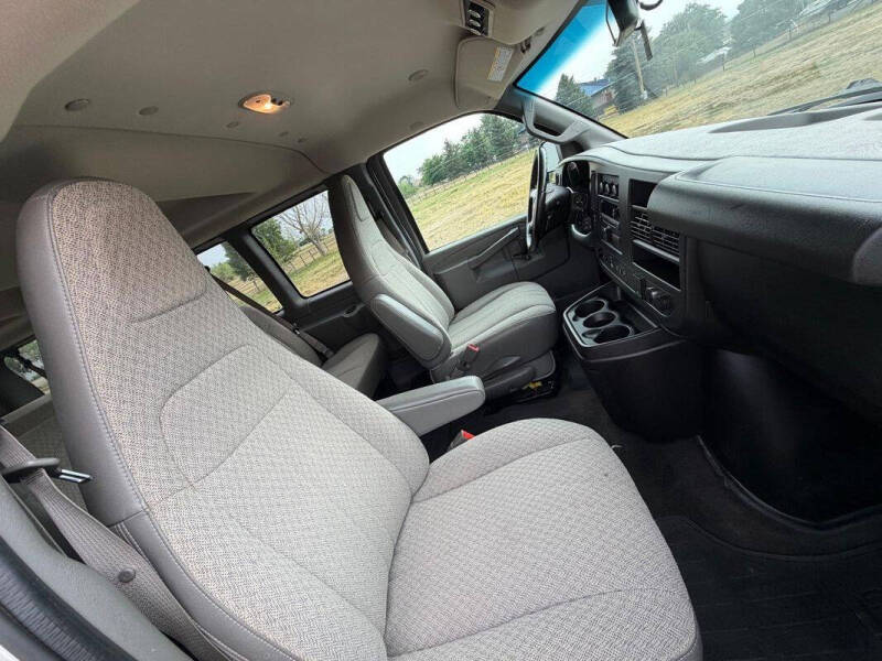 2018 Chevrolet Express LT 3500