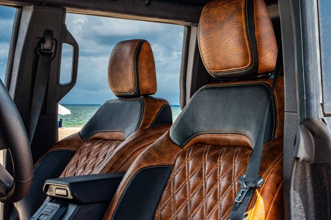 2023 FORD Bronco SUV / Crossover - $159,999