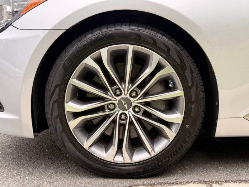 2015 Hyundai Genesis