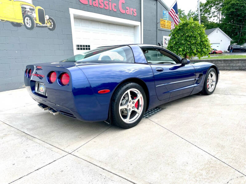 2004 Chevrolet Corvette