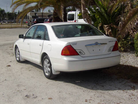2002 Toyota Avalon XLS