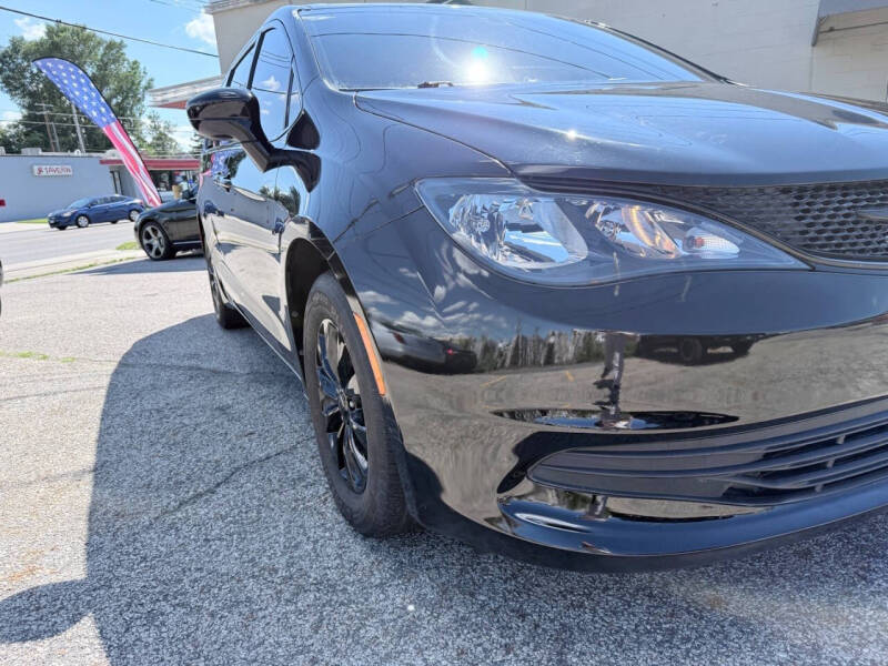 2017 Chrysler Pacifica Touring