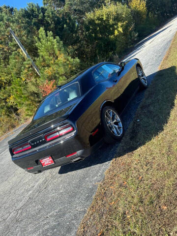 2023 Dodge Challenger SXT