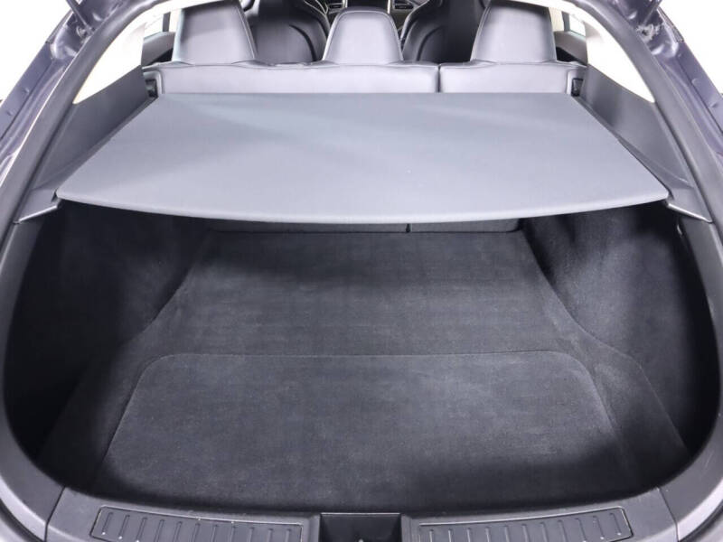 2015 Tesla Model S 70D