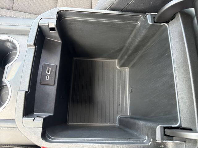 2023 GMC Yukon SLE