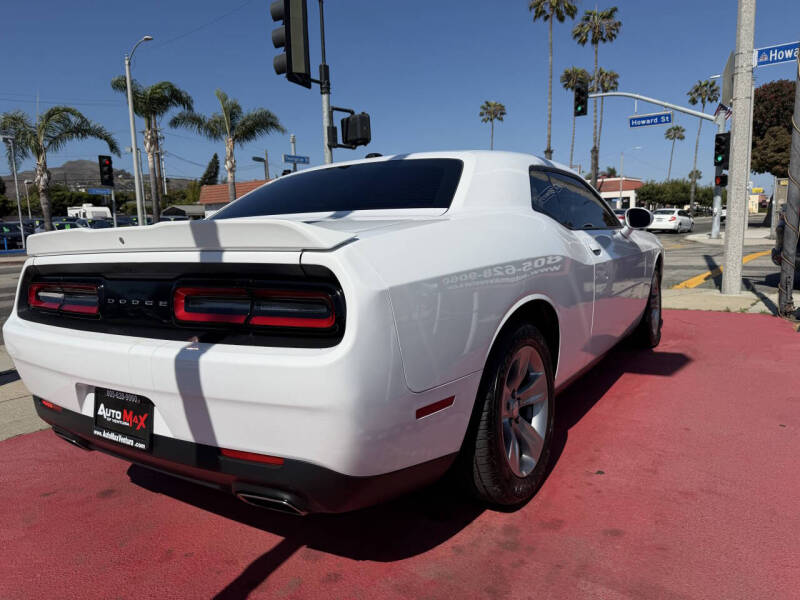 2020 Dodge Challenger SXT