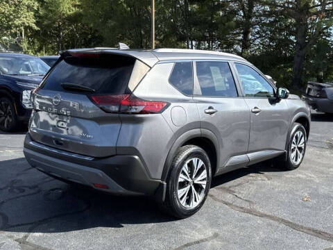 2022 Nissan Rogue SV