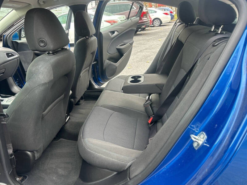 2017 Chevrolet Cruze LT Auto