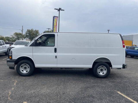 2025 Chevrolet Express 2500