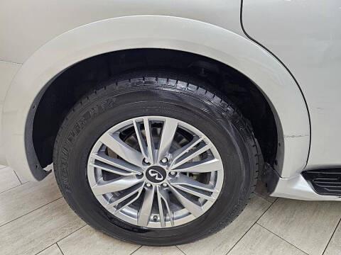 2021 Infiniti QX80 Luxe