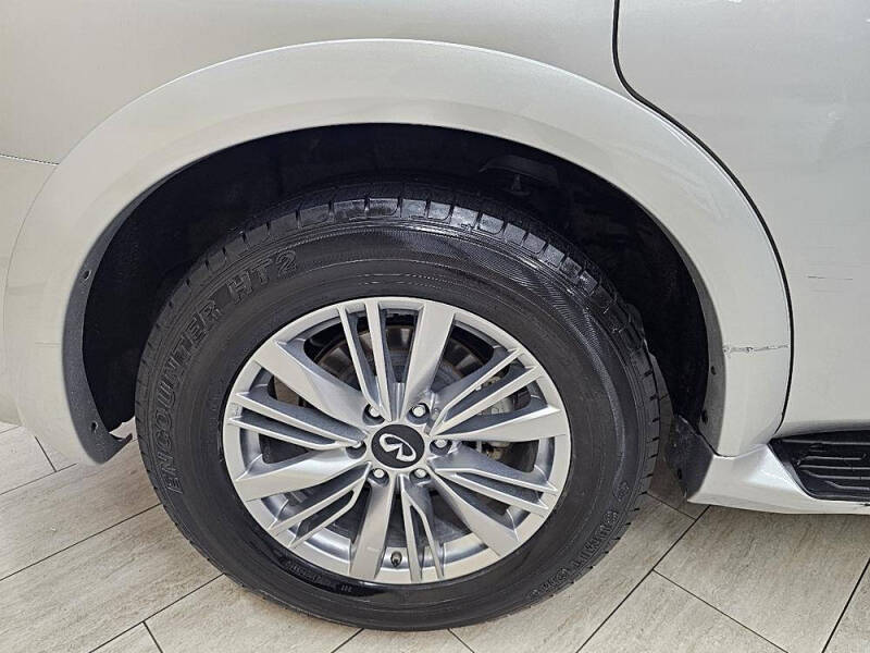 2021 Infiniti QX80 Luxe