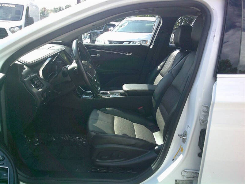 2019 Chevrolet Impala LT