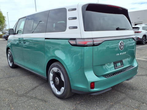 2025 Volkswagen ID. Buzz Pro S Plus