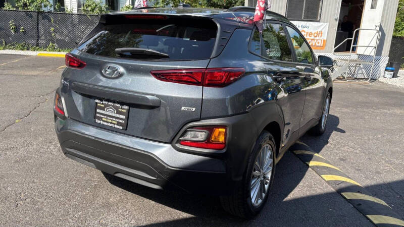 2021 Hyundai Kona SEL