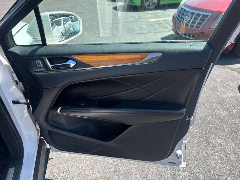 2018 Lincoln MKC Select