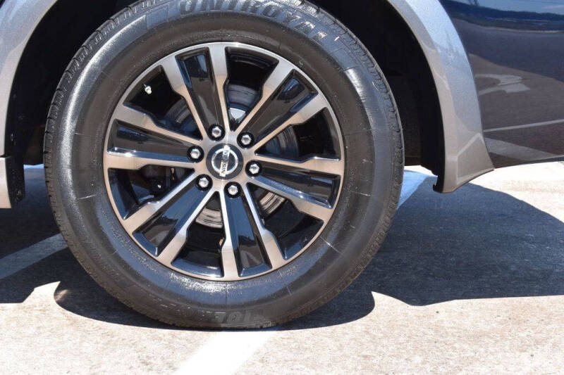 2017 Nissan Armada Platinum