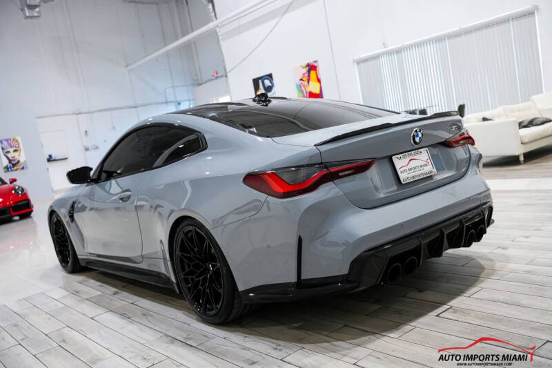 2022 BMW M4