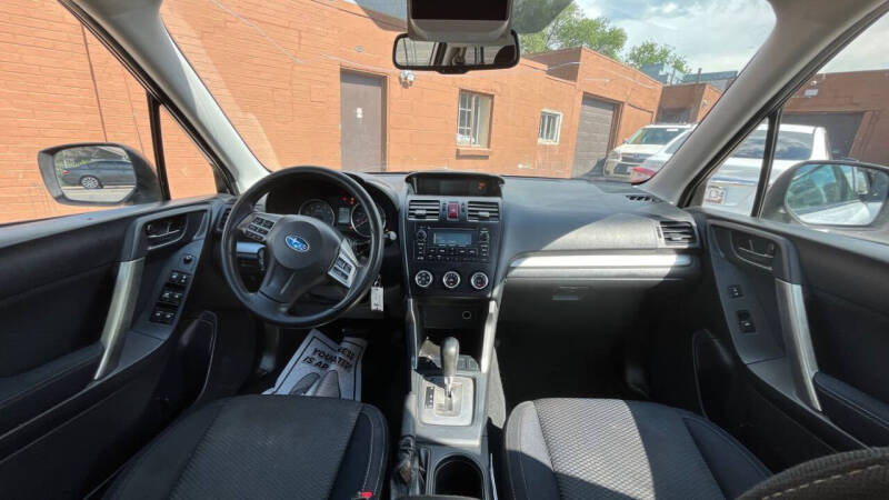 2015 Subaru Forester 2.5i