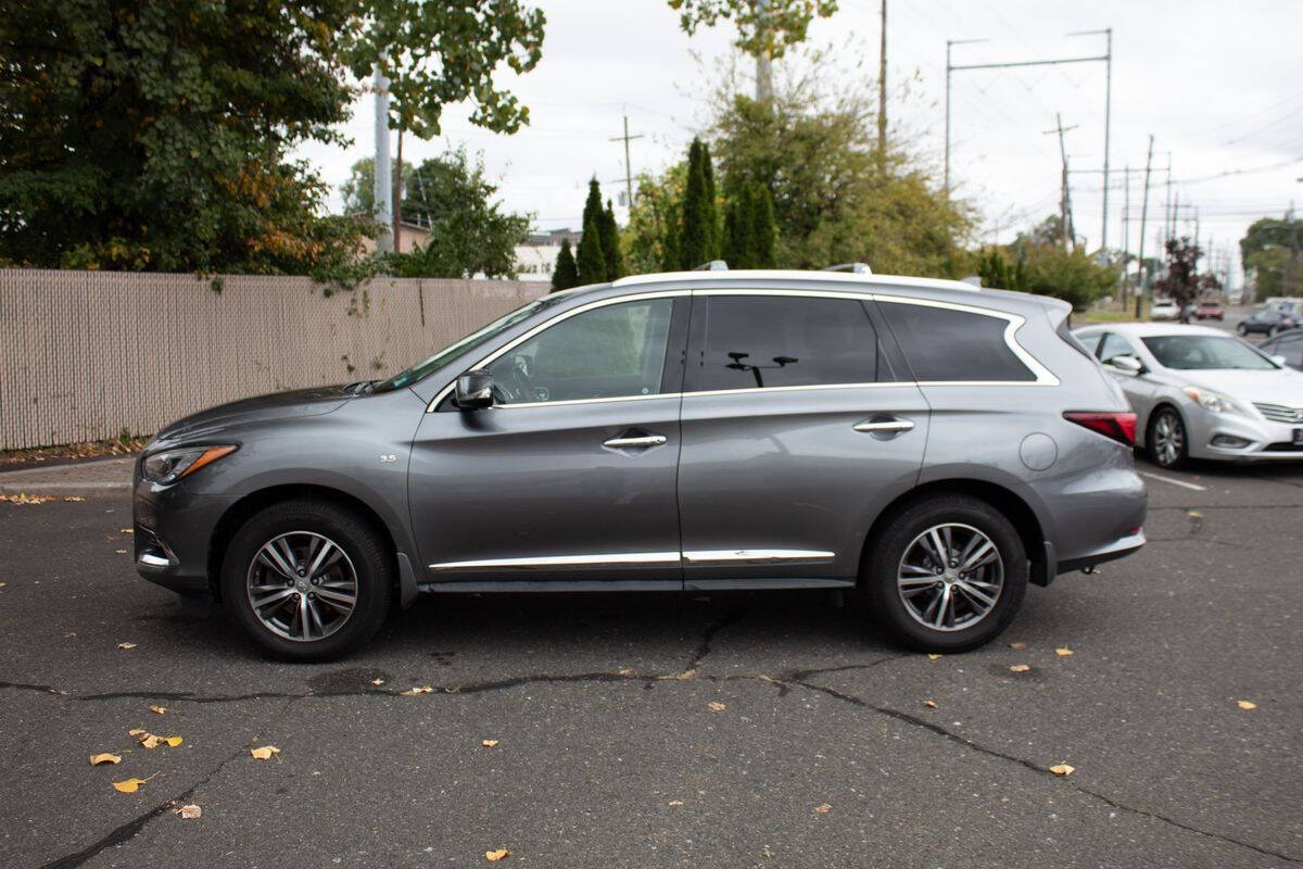 2018 INFINITI QX60 for sale at Vrbo Motors in Linden, NJ