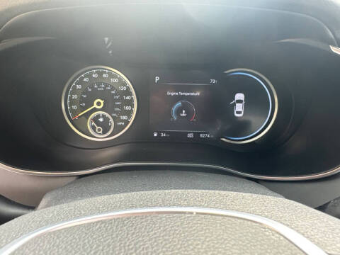 2023 Genesis G70