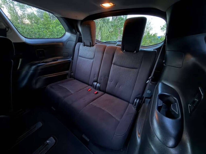 2014 Nissan Pathfinder SV