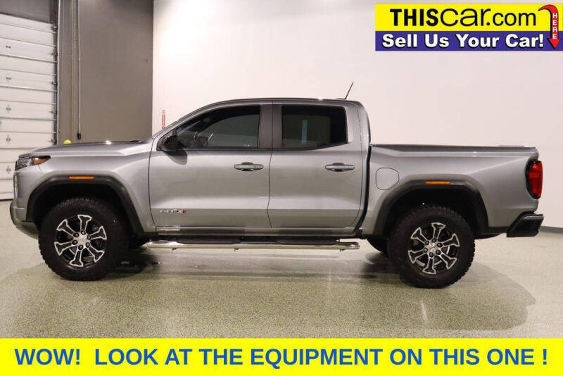2024 GMC Canyon AT4