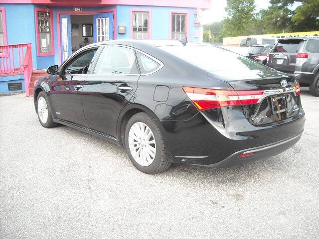 2015 Toyota Avalon Hybrid for sale at Luxury Auto Sales, Inc in Norfolk, VA