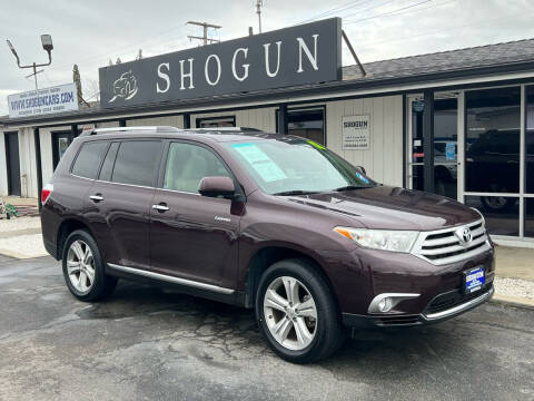 2012 Toyota Highlander for sale at Shogun Auto Center in Hanford CA