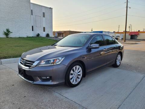 2014 Honda Accord for sale at DFW Autohaus in Dallas TX