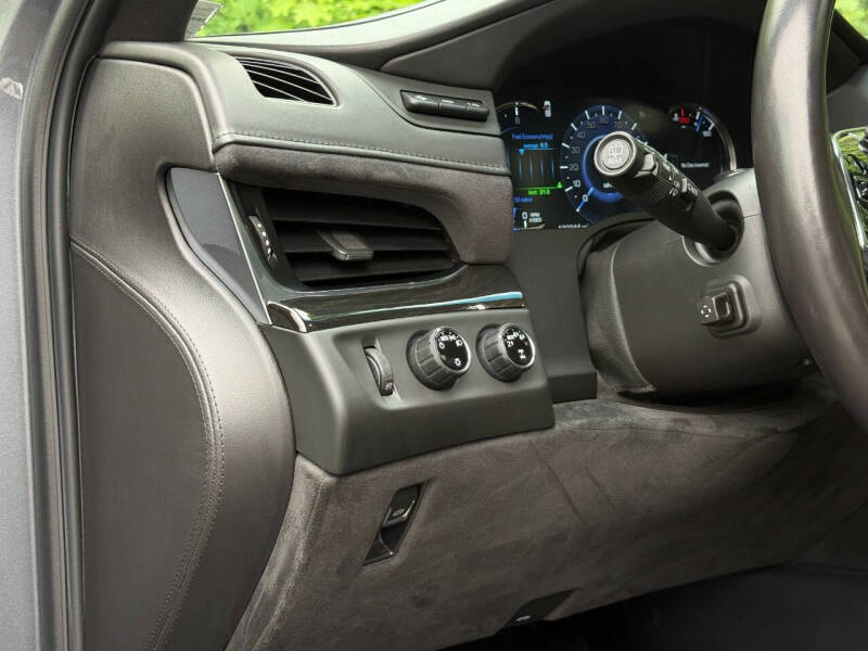 2018 Cadillac Escalade Platinum