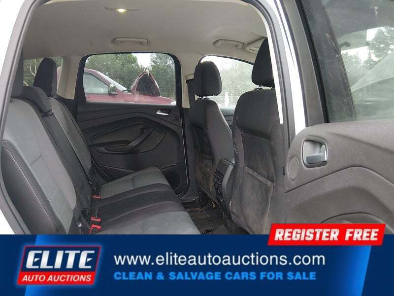 2016 Ford Escape SE