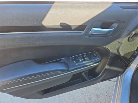 2023 Chrysler 300 S V6