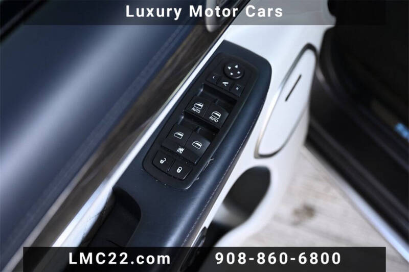 2017 Jeep Grand Cherokee Summit